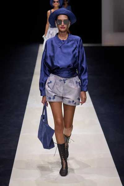 Look 20